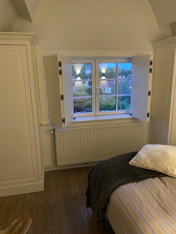 Charme Villa Le Chat Botte Koksijde Exteriör bild