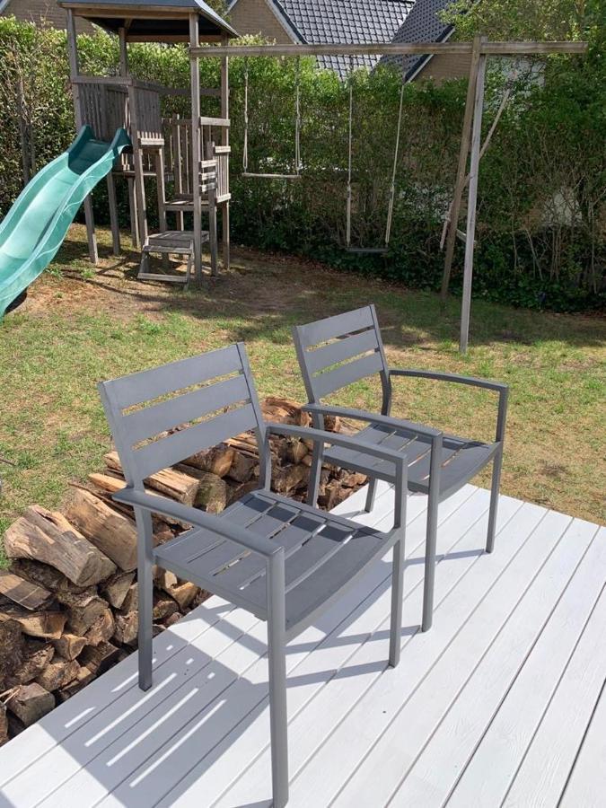 Charme Villa Le Chat Botte Koksijde Exteriör bild